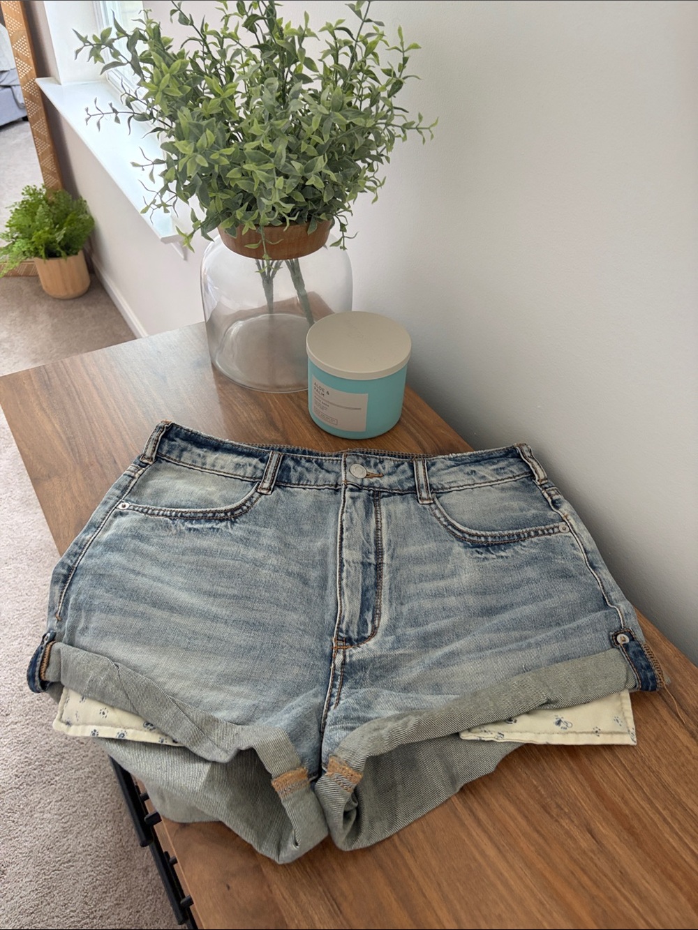Pilcro mid rise jean shorts